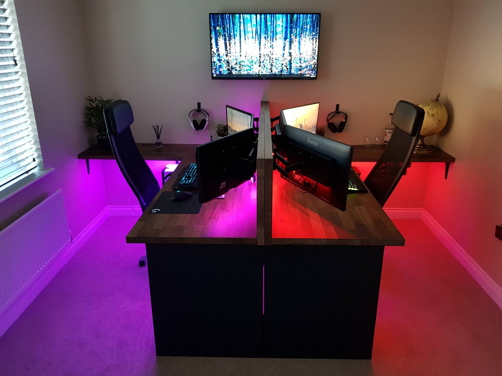 gamer couple living room